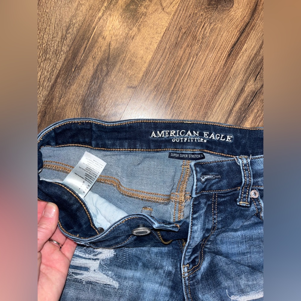 Distressed american eagle jean shorts